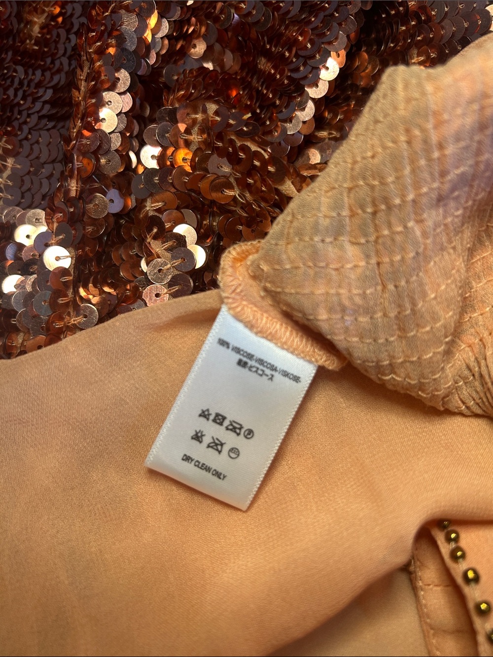 Free People Jen’s Pirate Booty Ritual Queen Peach Sequin Embellished Kaftan XS/S - Picture 11 of 14